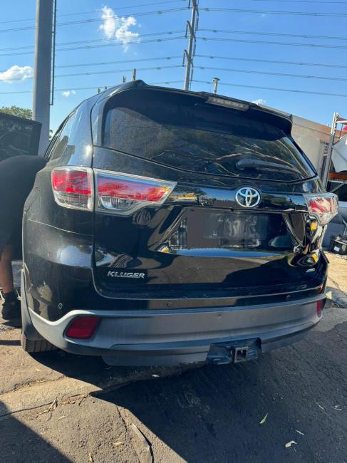 toyota Kluger 2015 Parts & Wrecking