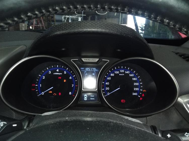 hyundai Veloster FS + Sep 2013 Parts & Wrecking