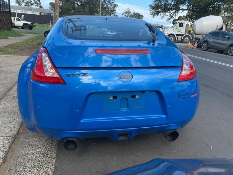 nissan 2009 Parts & Wrecking