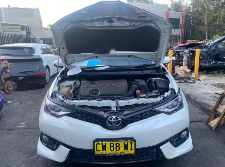 toyota Corolla ZR 2017 Parts & Wrecking