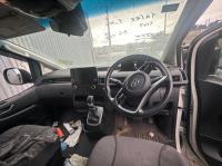 2022 Hyundai Staria US4 image 8