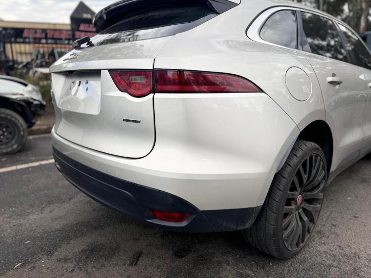 jaguar F Pace 2016 Parts & Wrecking
