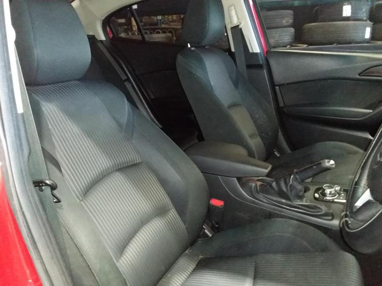 mazda 3 MAXX Feb 2014 Parts & Wrecking