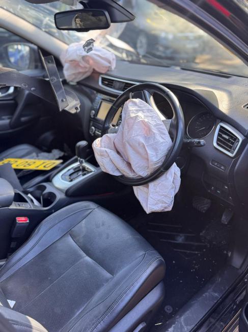 nissan Qashqai 2016 Parts & Wrecking