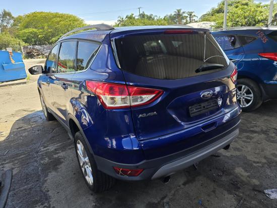 ford Kuga TF TREND Feb 2014 Engine Motor 