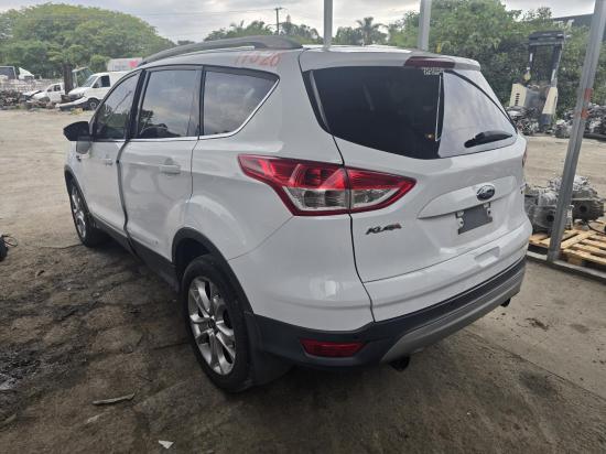 ford Kuga TF TREND Jun 2014 Engine Motor 