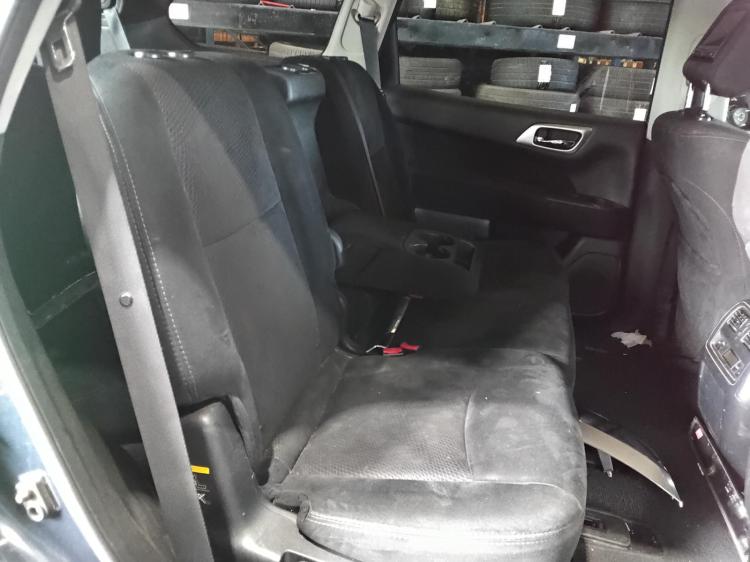 nissan Pathfinder ST Mar 2015 Parts & Wrecking