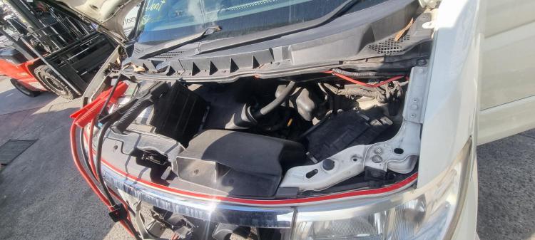 nissan Elgrand E51 2005 Parts & Wrecking