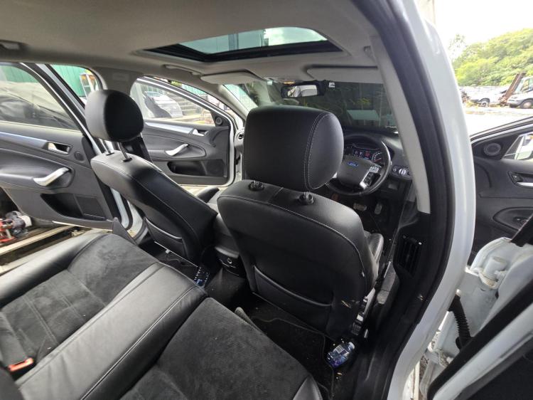 ford Mondeo MC TITANIUM Dec 2010 Parts & Wrecking
