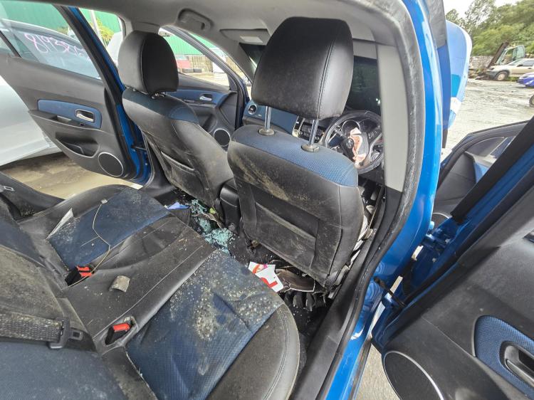 holden Cruze JH SRI Oct 2013 Parts & Wrecking