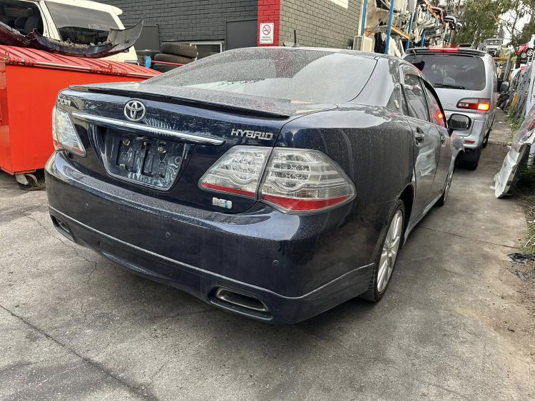 toyota Crown GWS204 Oct 2009 Parts & Wrecking