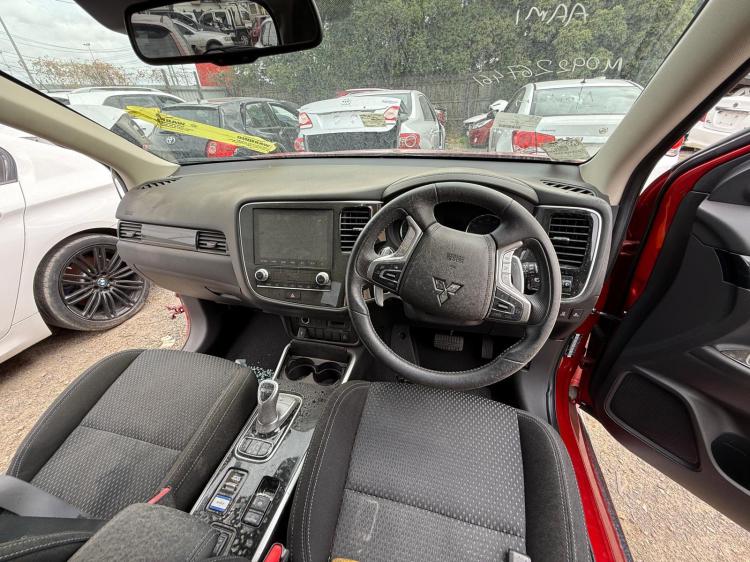 mitsubishi Outlander ZK-ZL Jul 2021 Parts & Wrecking