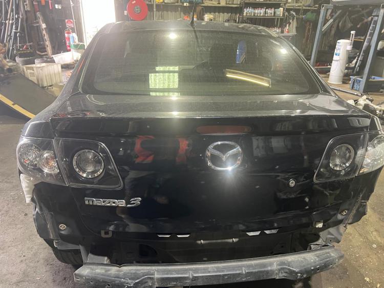 mazda 3 BK Apr 2008 Parts & Wrecking