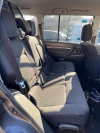 2010 Mitsubishi Pajero NS-NW image 8
