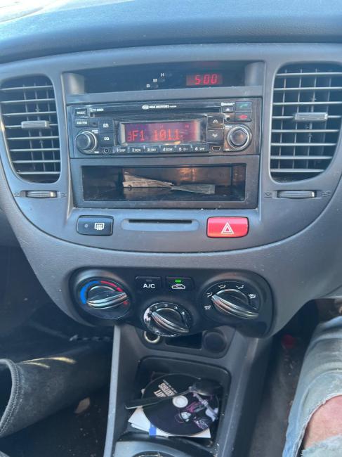 kia Rio JB Mar 2011 Parts & Wrecking