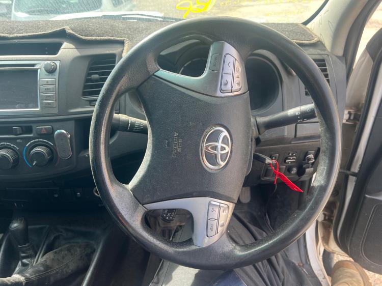 toyota Hilux KUN26R Apr 2015 Parts & Wrecking