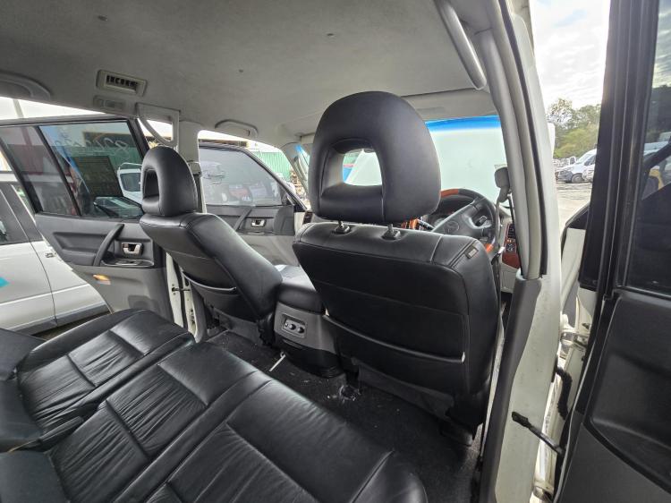 mitsubishi Pajero NP EXCEED Dec 2004 Parts & Wrecking