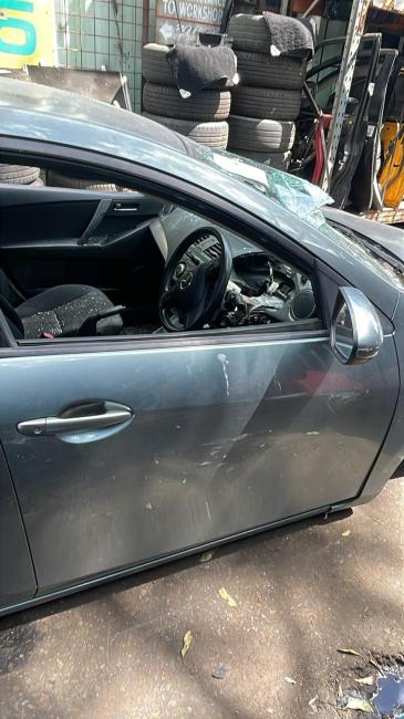 mazda 3 2012 Parts & Wrecking