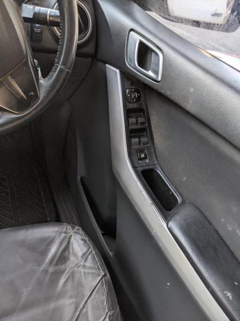 mazda Bt 50 XTR Dec 2013 Parts & Wrecking