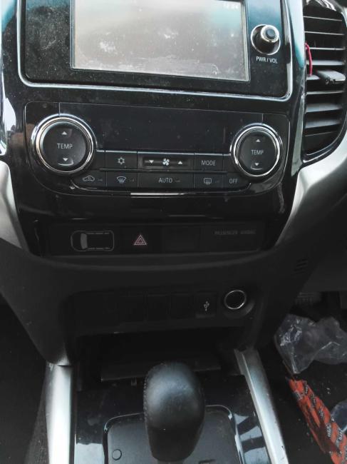 mitsubishi Triton GLS Nov 2015 Parts & Wrecking