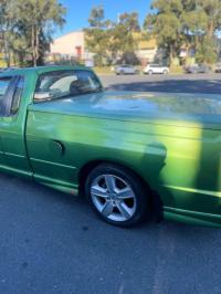 2004 Ford Falcon image 8