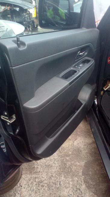 jeep Cherokee SPORT Dec 2012 Parts & Wrecking