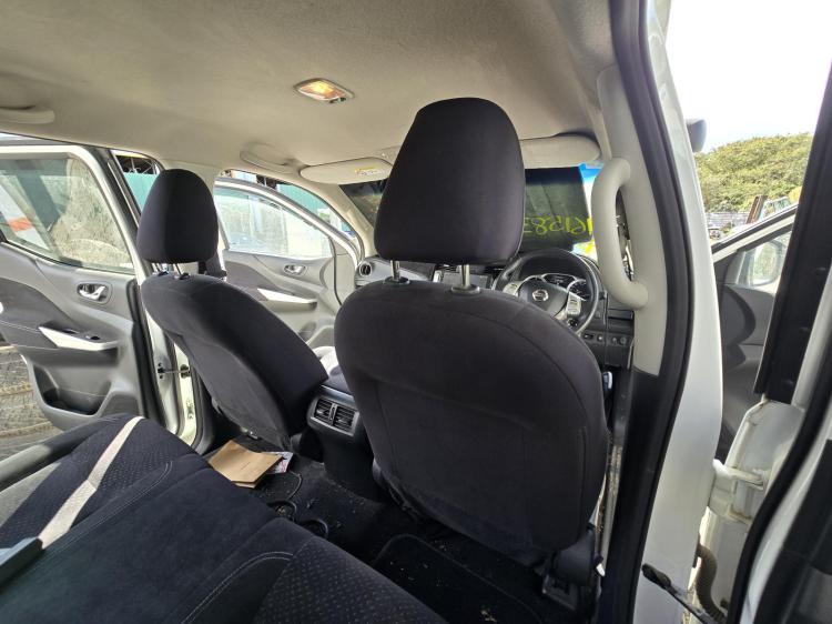 nissan Navara NP300 ST Apr 2015 Parts & Wrecking