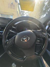 2017 Toyota C-hr image 8