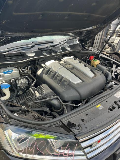 volkswagen Touareg 7P Jul 2016 Parts & Wrecking