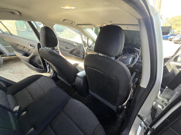 kia Cerato YD S PREMIUM Dec 2014 Parts & Wrecking