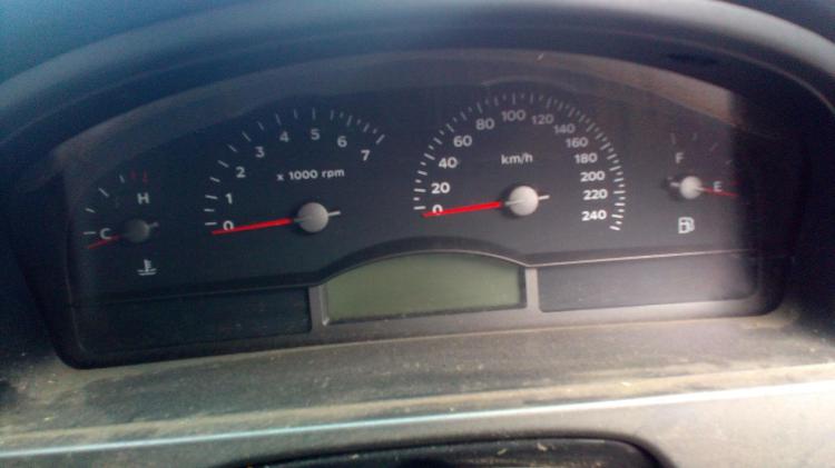 holden Commodore EXECUTIVE Jan 2006 Parts & Wrecking