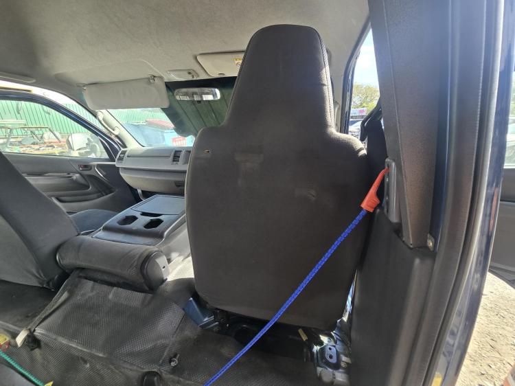 toyota Hiace TRH SUPER LWB Nov 2010 Parts & Wrecking