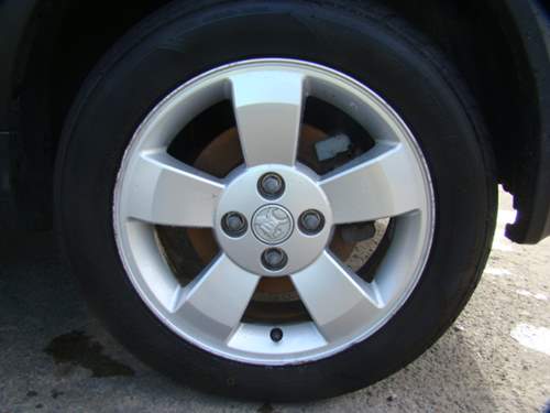 holden Cruze YG Mar 2003 Parts & Wrecking