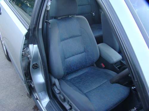 mitsubishi Magna TJII ADVANCE Oct 2002 Parts & Wrecking