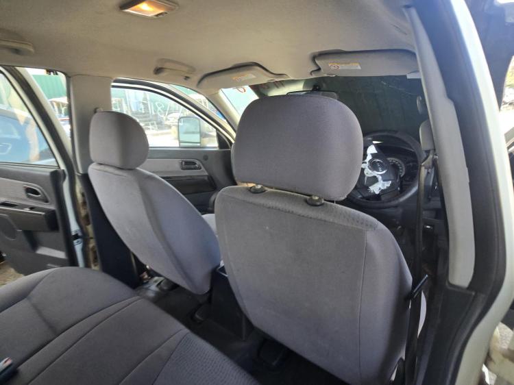 isuzu D Max RA SX May 2012 Parts & Wrecking