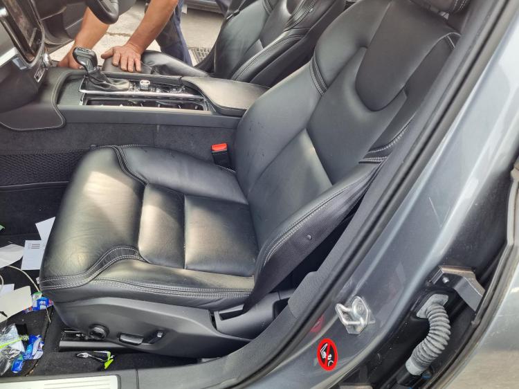 volvo S90 D4 MOMENTUM 2018 Parts & Wrecking