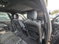 2019 Land Rover Discovery L462 SDV6 SE image 8
