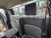 2011 Nissan Navara D40 ST-X image 8