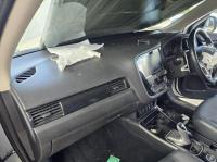 2017 Mitsubishi Outlander ZK EXCEED PHEV image 8