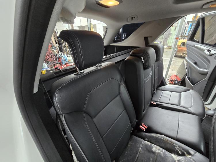 mercedes benz M Class W166 ML350 BLUETEC Aug 2013 Parts & Wrecking