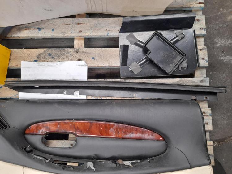 aston martin Db7 6.0I AUTO 5SPD RWD COUPE Dec 2002 Parts & Wrecking