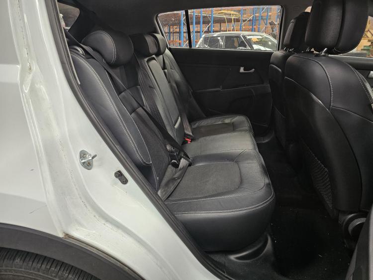 kia Sportage SL 2.0I G4NC AUTO 6SPD AUTO FWD SI PREMIUM Dec 2014 Parts & Wrecking