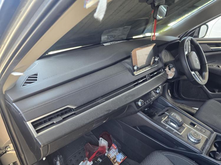 mitsubishi Outlander ZM ES Apr 2023 Parts & Wrecking