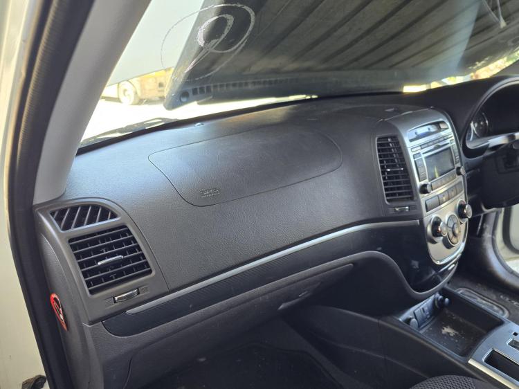 hyundai Santa Fe CM SLX May 2010 Parts & Wrecking