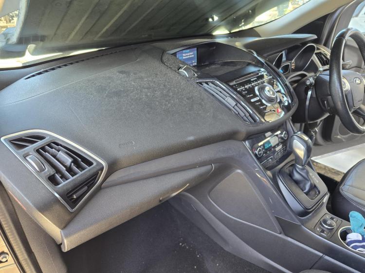 ford Kuga TF TITANIUM May 2013 Parts & Wrecking