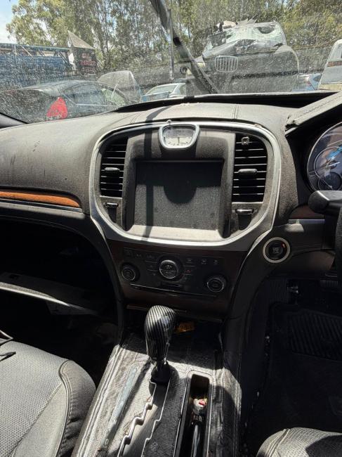 chrysler 300c 2014 Parts & Wrecking