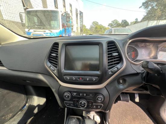 jeep Cherokee LIMITED 4X4 2015 Parts & Wrecking