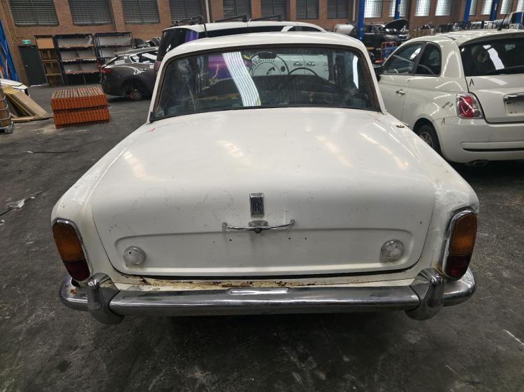 rolls royce Silver Shadow I 6.8I AUTO 3SPD RWD SWB Jan 1972 Parts & Wrecking