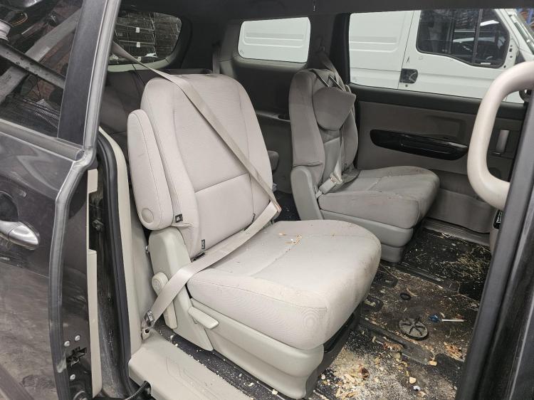 kia Carnival 2.2DT D4HB AUTO 6SPD FWD SI Jan 2016 Parts & Wrecking