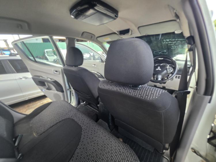 mitsubishi Triton MN GLX-R Dec 2010 Parts & Wrecking